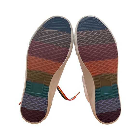 American Eagle Outfitters Canvas High Tops White with Rainbow Laces and Soles - Picture 9 of 9